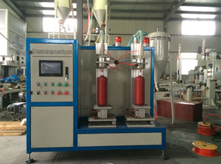 Automatic dry powder fire extinguisher filing and assembling line