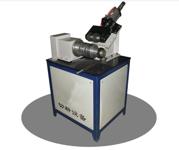 Cylinder cutting machine