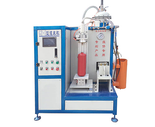 Automatic fire extinguisher filling and assembling machine